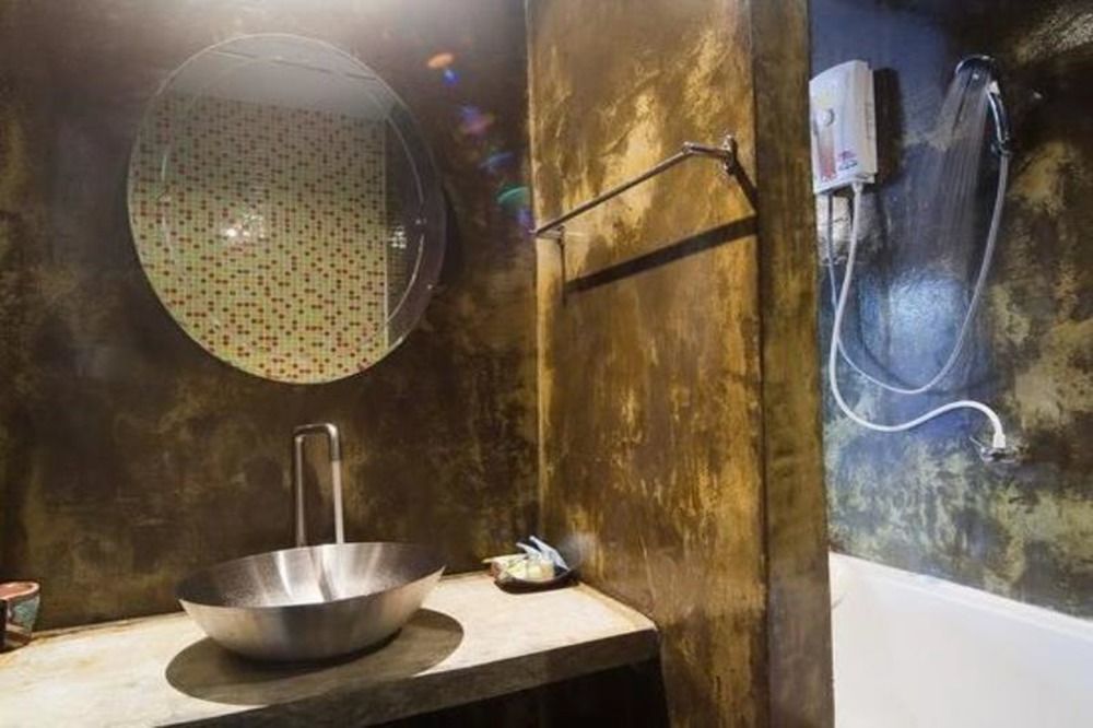 Hip Inn Coffee Phitsanulok Ngoại thất bức ảnh